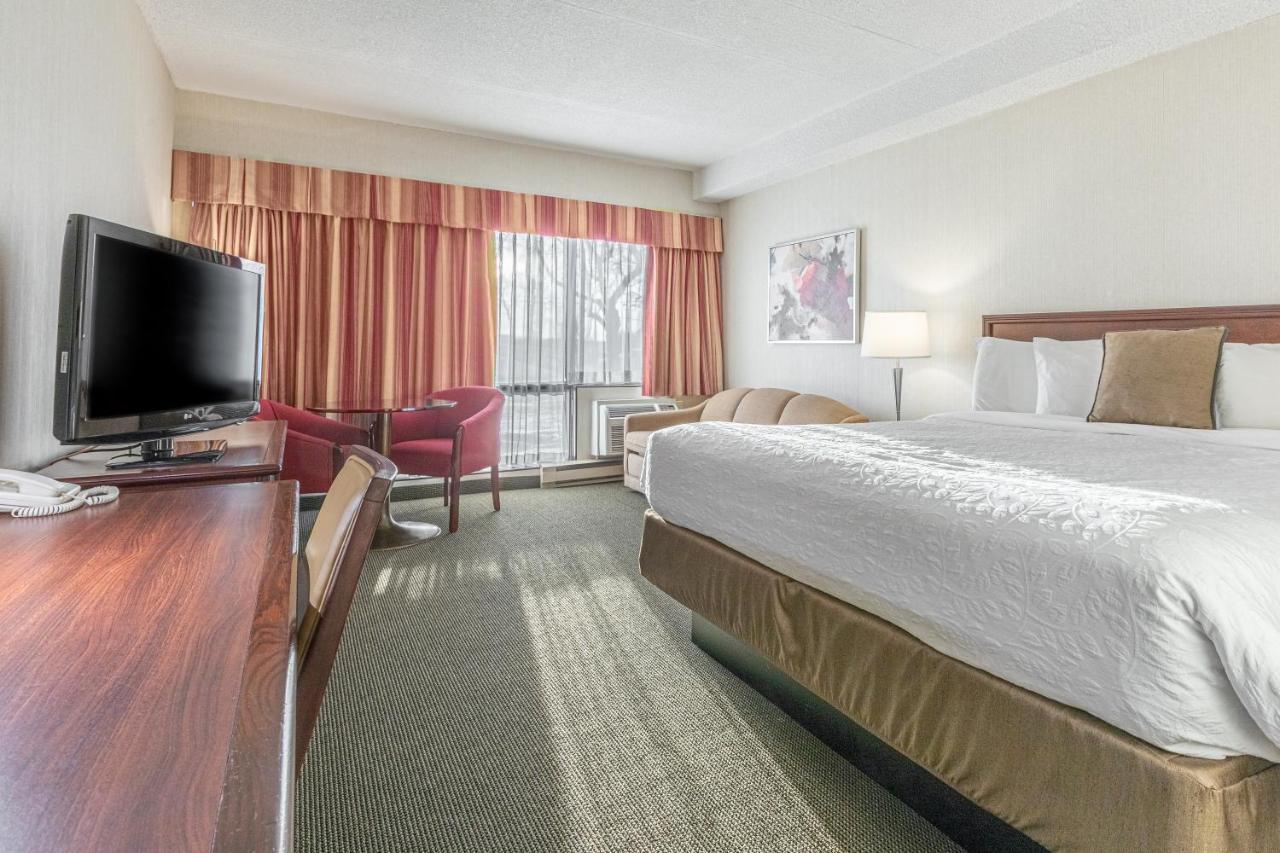Hotel Welcominns Boucherville Exterior photo
